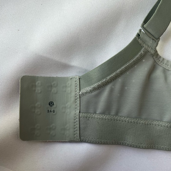 Lululemon | Run Times Bra, High Support | Size 34C - Picture 6 of 15